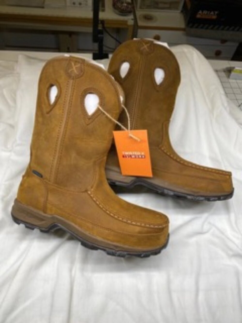 Twisted X women's work pull on hiker boot-Nano safety toe 7.5 WIDE